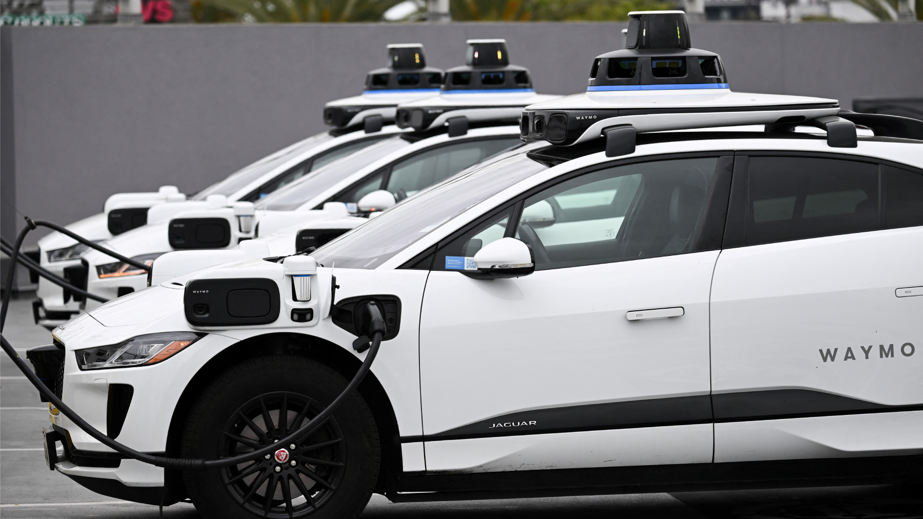 New Jersey Bill S1677 Mandates Lidar for Robotaxis, Challenging Tesla's Camera-Only Approach