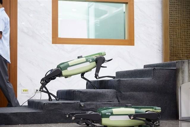 Taiwan's First Rescue Robot Dog Passes Its Fire Trial at 120 Degrees Celsius