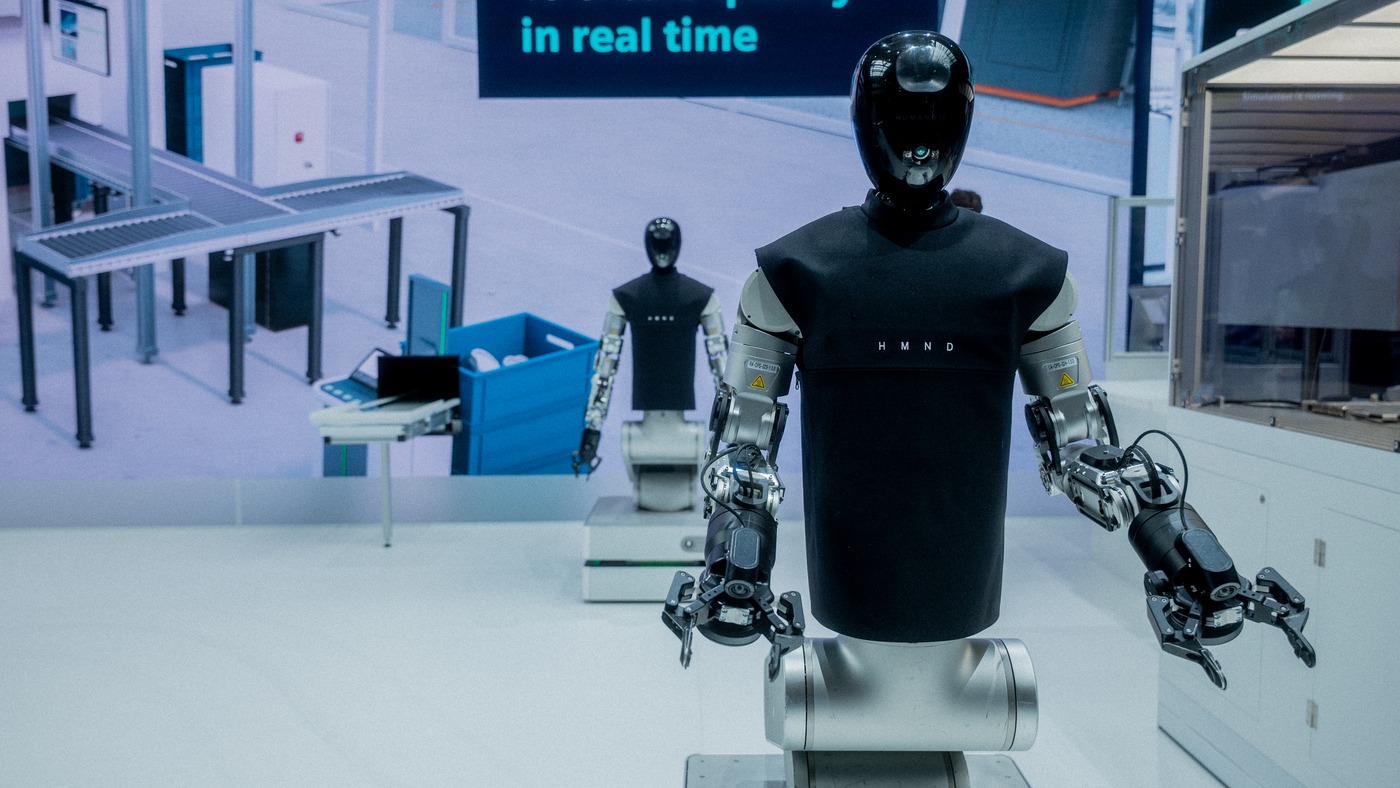Humanoid Secures US$152 Million Series A to Scale Wheeled Robot Manufacturing