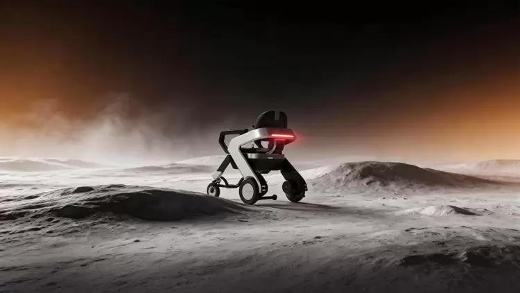 SAIC, CATL, and BYD Money Just Backed a Huawei Veteran's Bet That Robots Should Carry People First