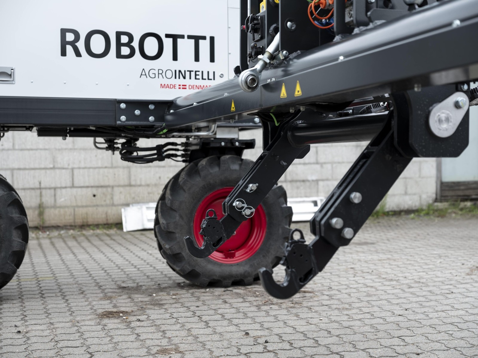 ROBOTTI LR