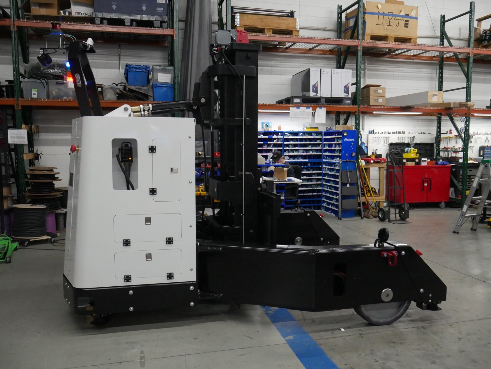 AIM Forklift AGV