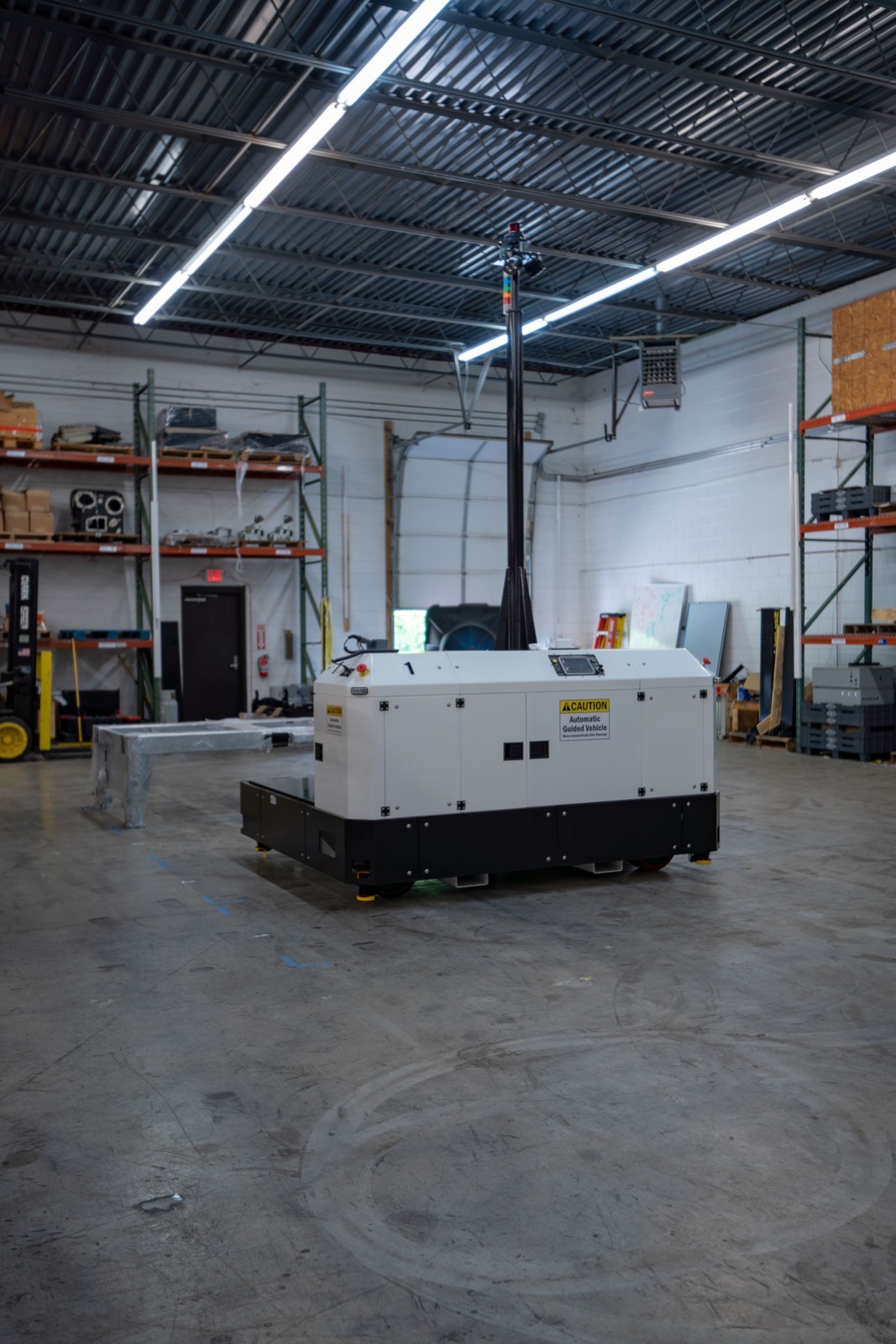 AIM Lift Deck AGV