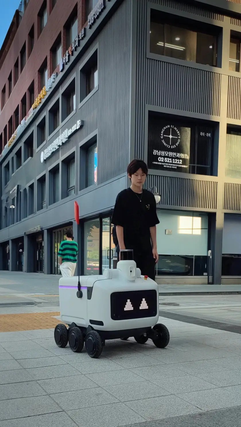 Delivery Robot