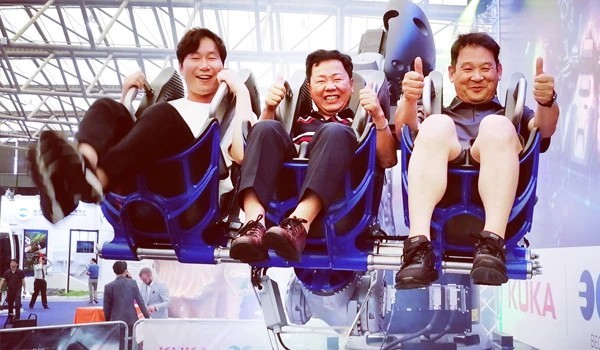 Robot Coaster
