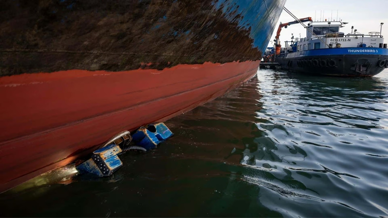 Fleet Cleaner ROV