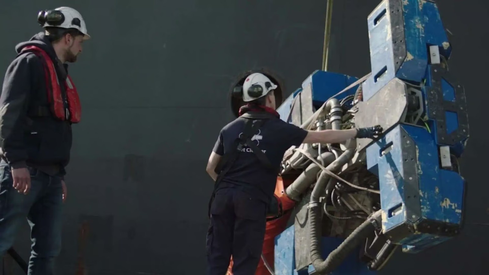 Fleet Cleaner ROV