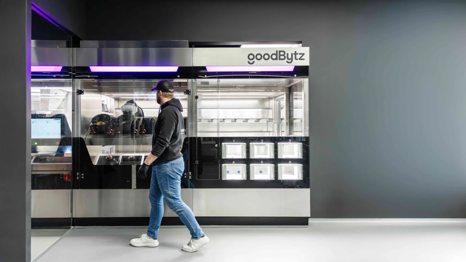 goodBytz Autonomous Robotic Kitchen