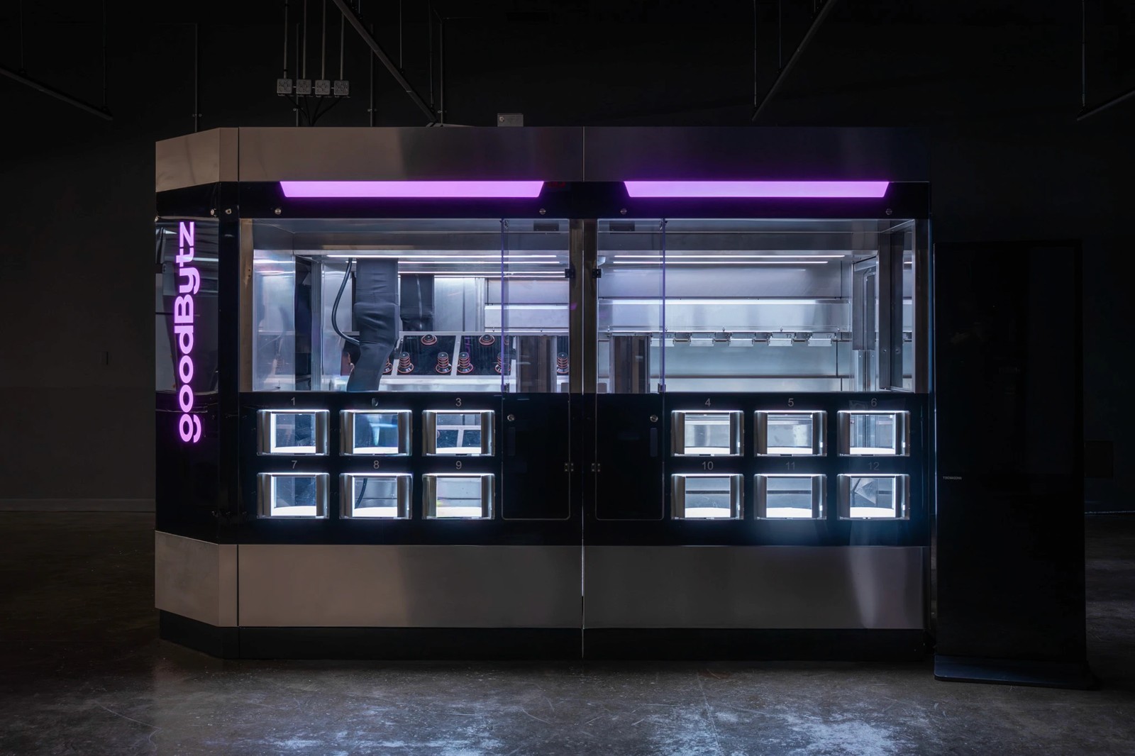 goodBytz Autonomous Robotic Kitchen