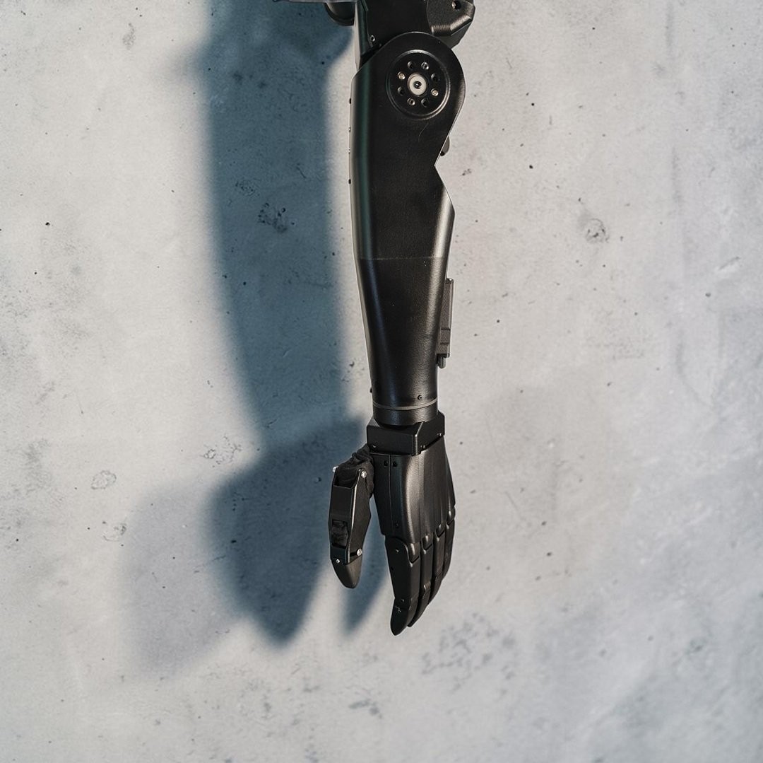 Angel Hand