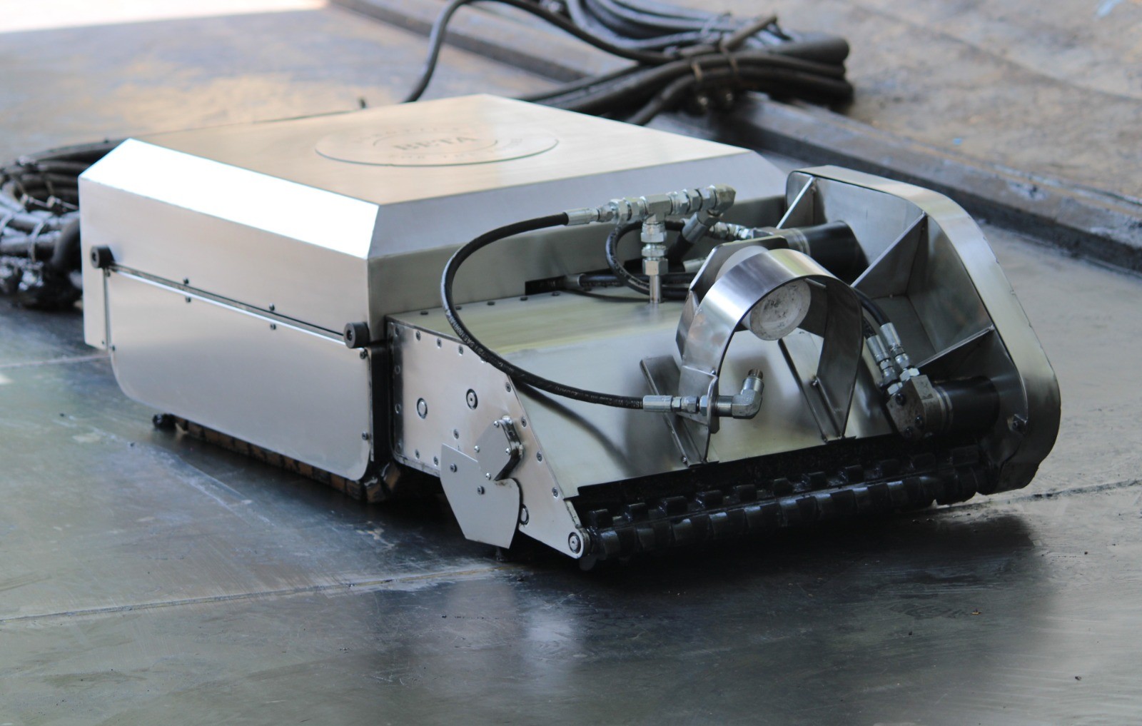 Crude Oil Sludge Cleaning Robot robot