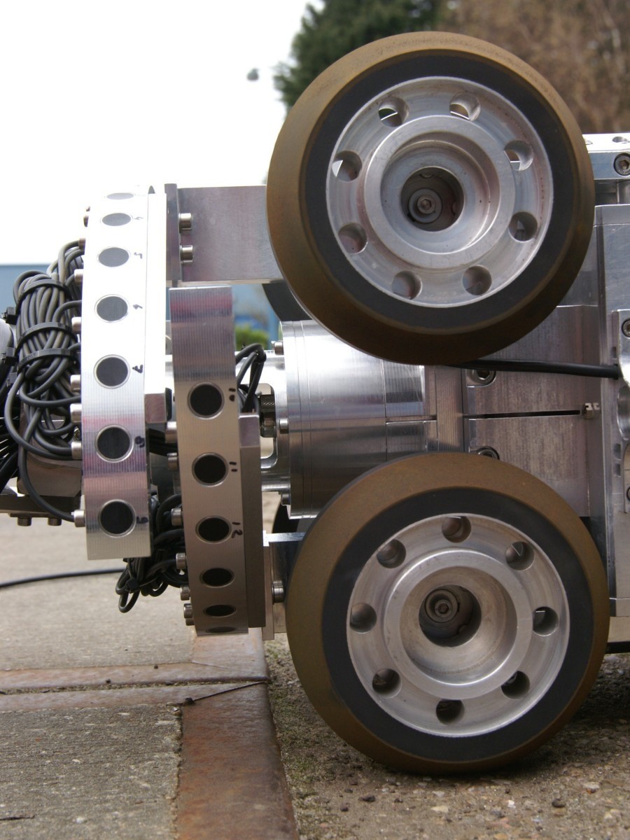 INSPECTOR Ultrasonic Inspection Robot