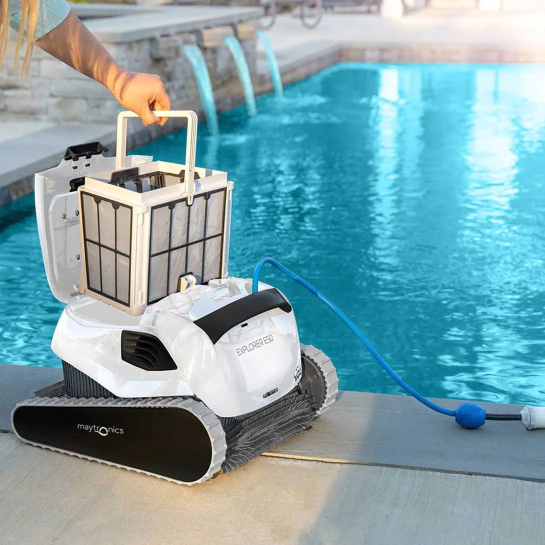 Maytronics Dolphin Explorer E50