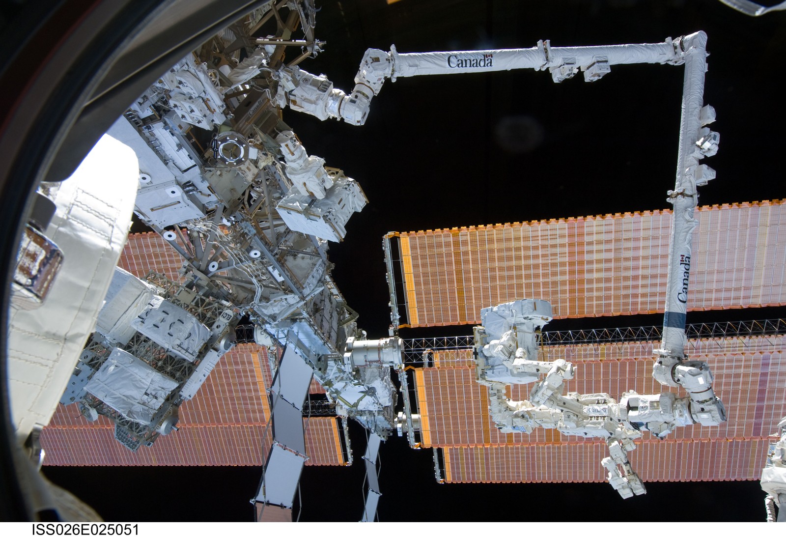MDA Dextre