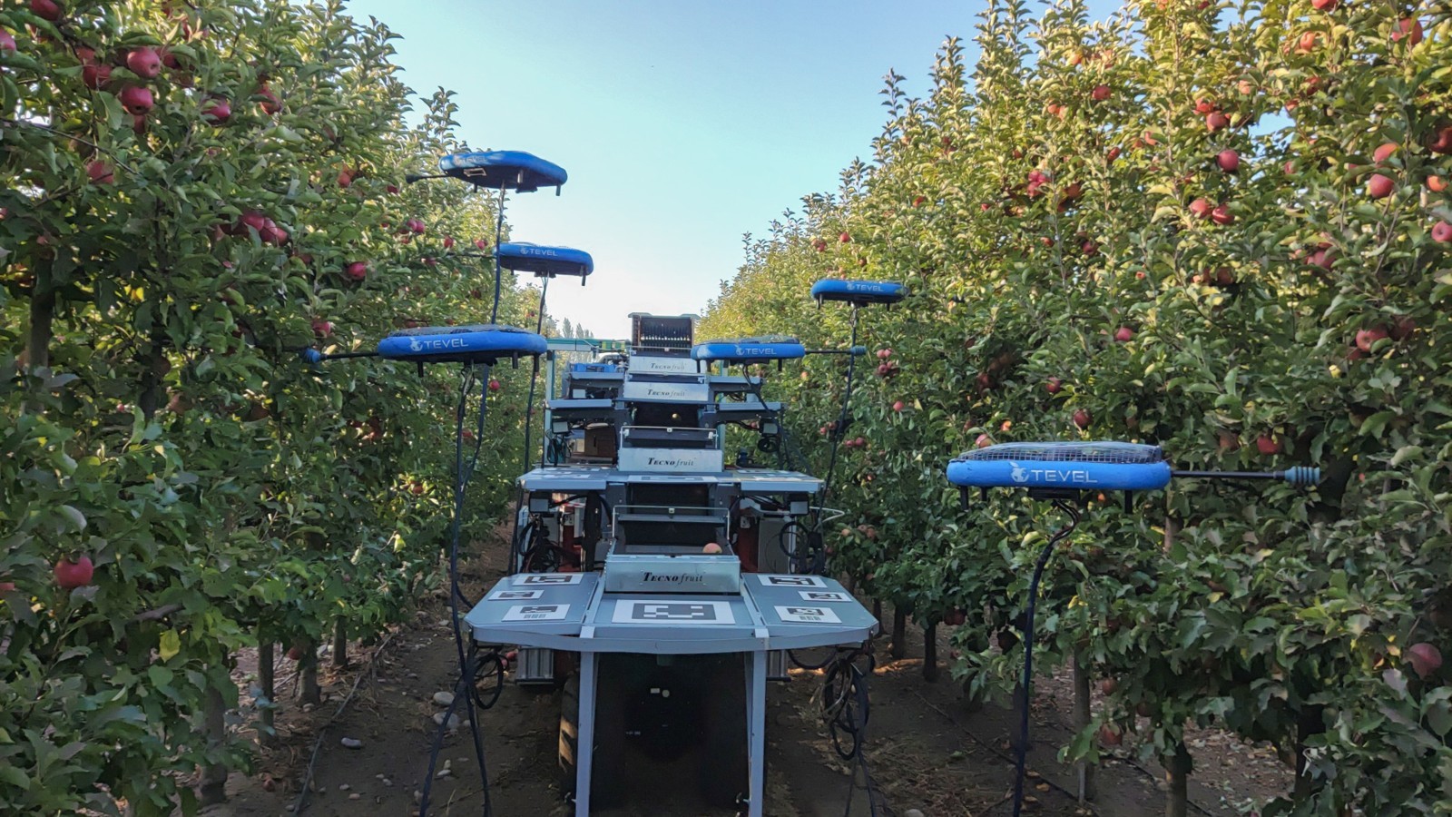 Flying Autonomous Robot