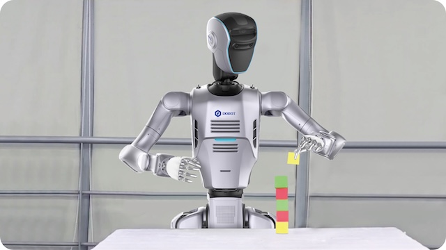 DOBOT ATOM robot