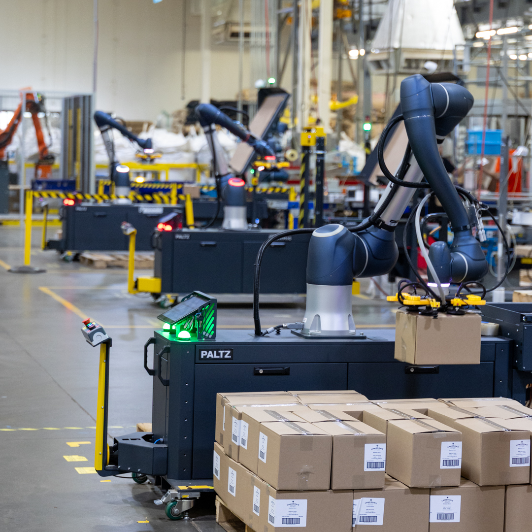 Formic Autonomous Mobile Robots (AMRs) for Pallet Handling