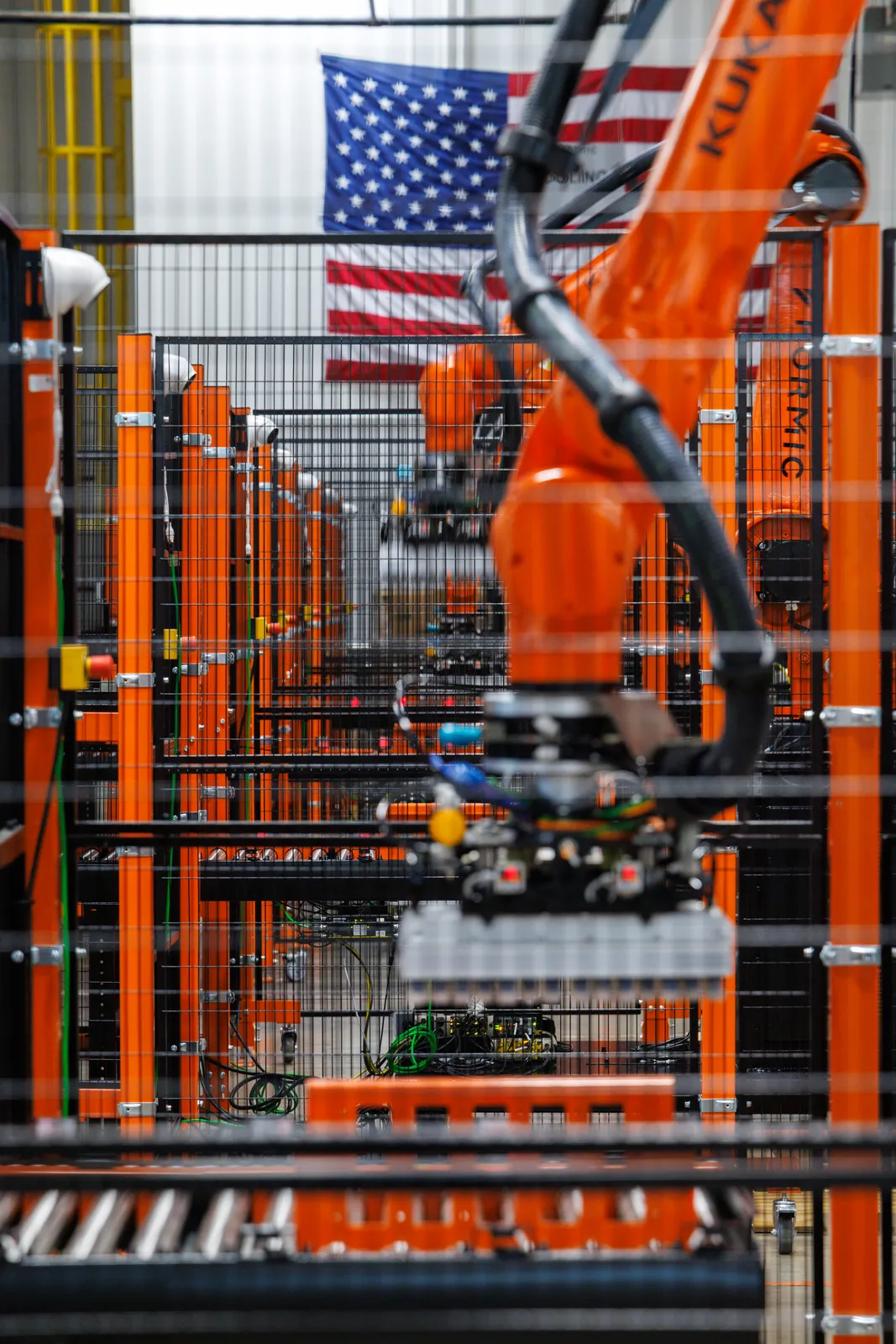 Formic Autonomous Mobile Robots (AMRs) for Pallet Handling