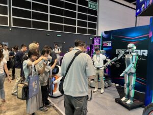 Language Learning Social Robot “Joey”
