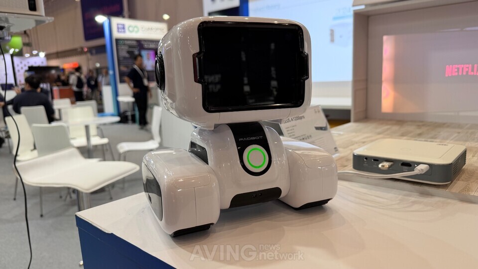PADBOT - front view