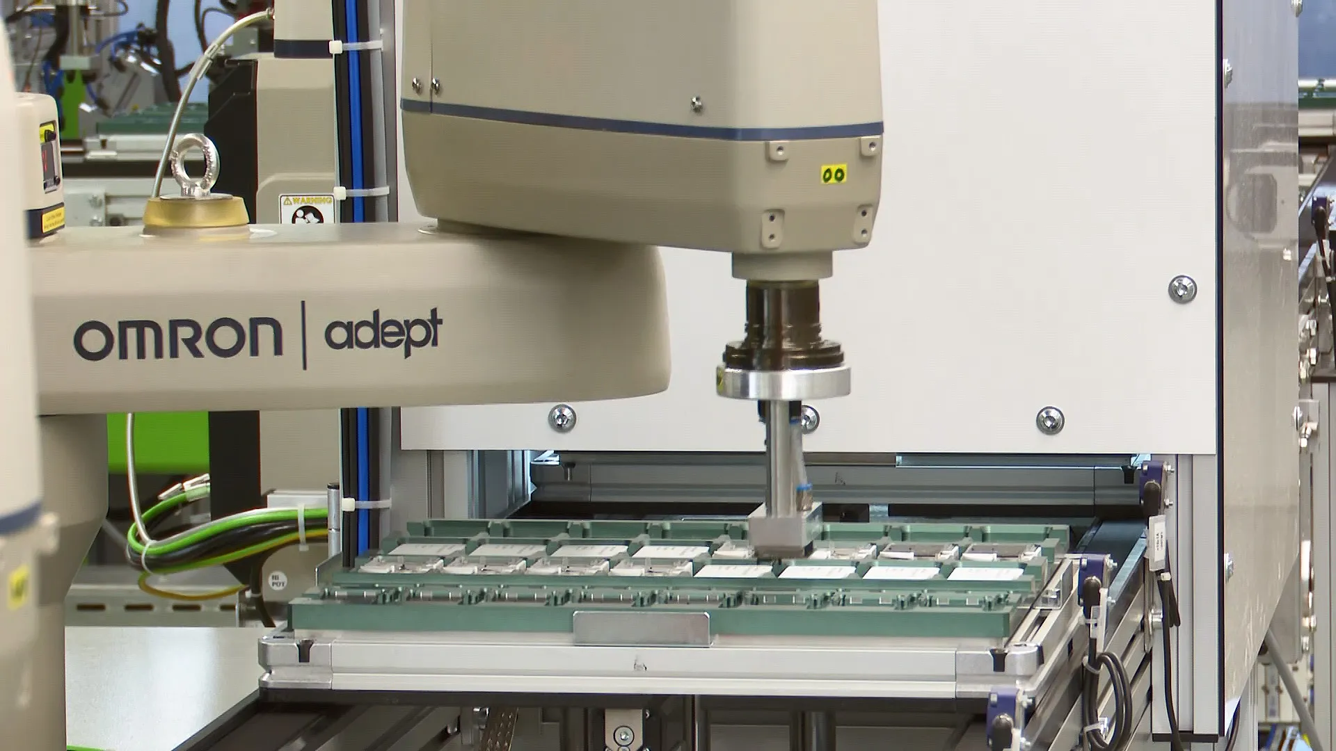 OMRON eCobra 800