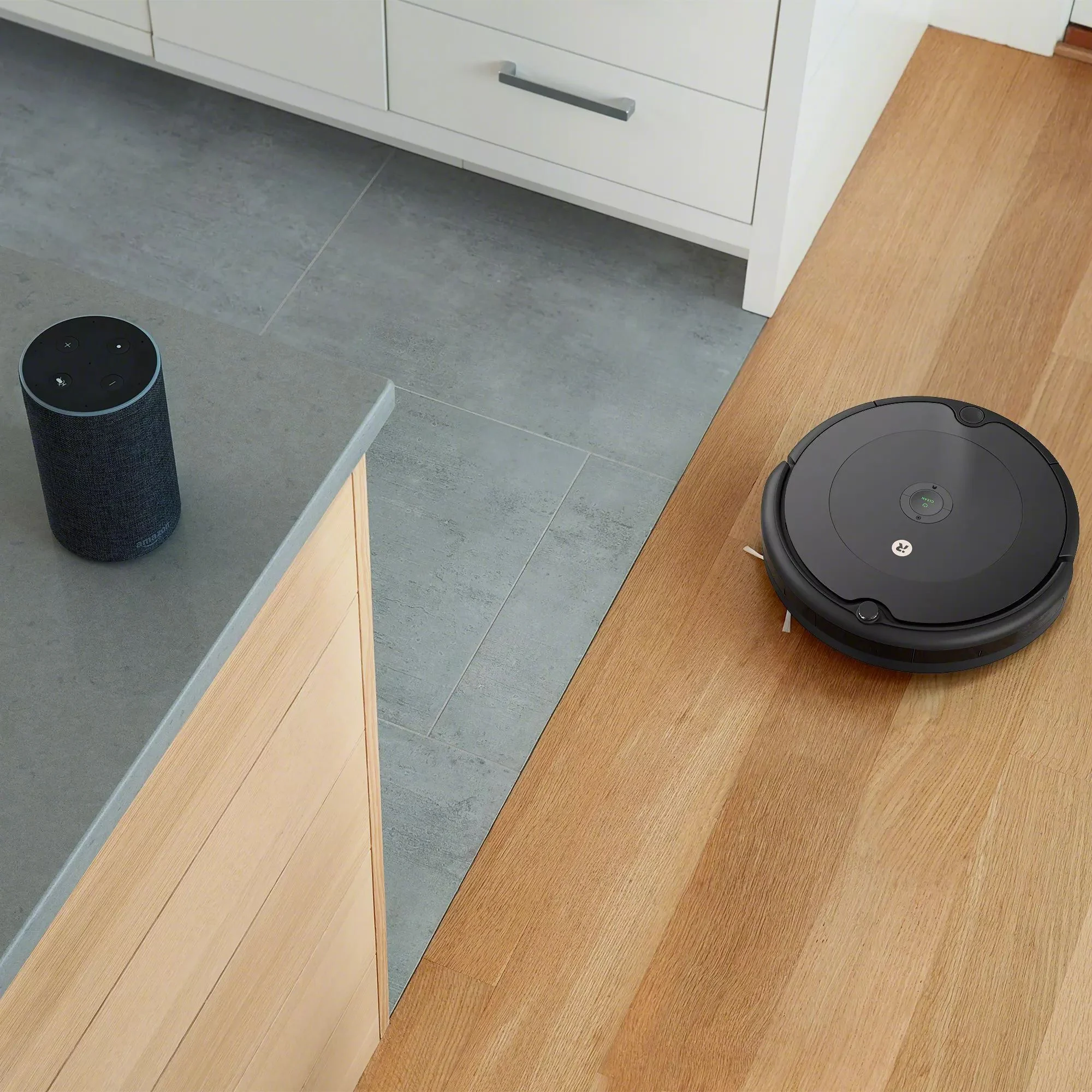 Roomba® 694 Robot Vacuum