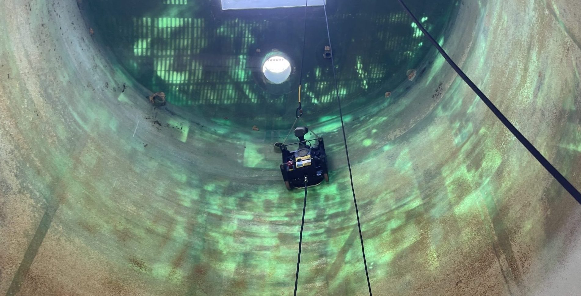 HB2 crawler inspecting the inside of a tank