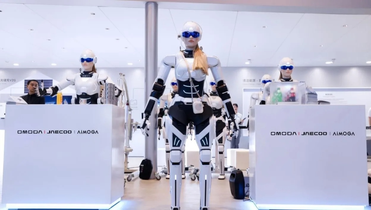 AiMOGA Humanoid Robot